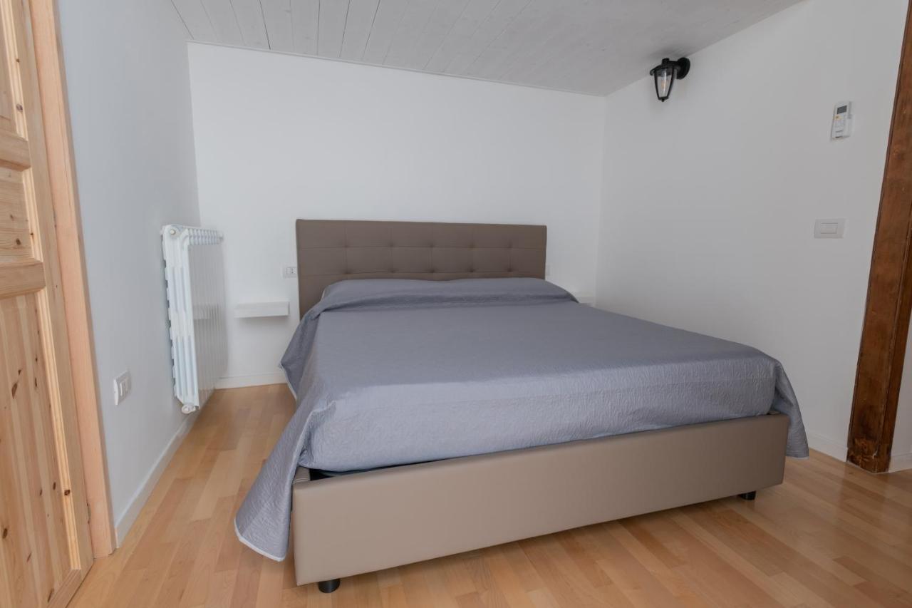 דירות נאפולי Casa Materdei מראה חיצוני תמונה