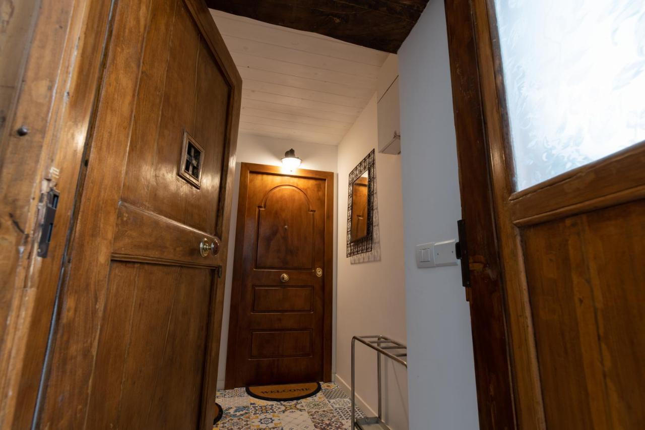 דירות נאפולי Casa Materdei מראה חיצוני תמונה