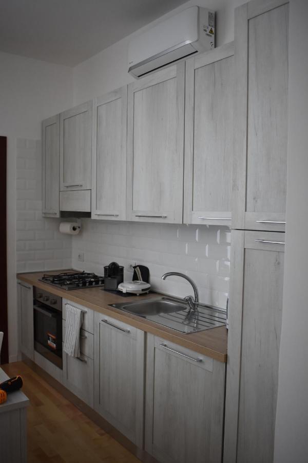 דירות נאפולי Casa Materdei מראה חיצוני תמונה